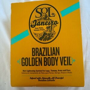 NWB SDJ Hair lightening treatment